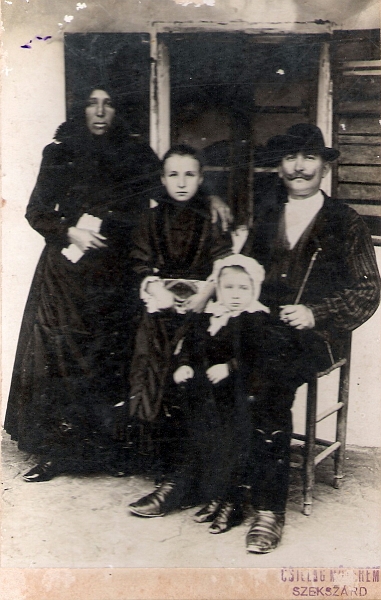 169.jpg